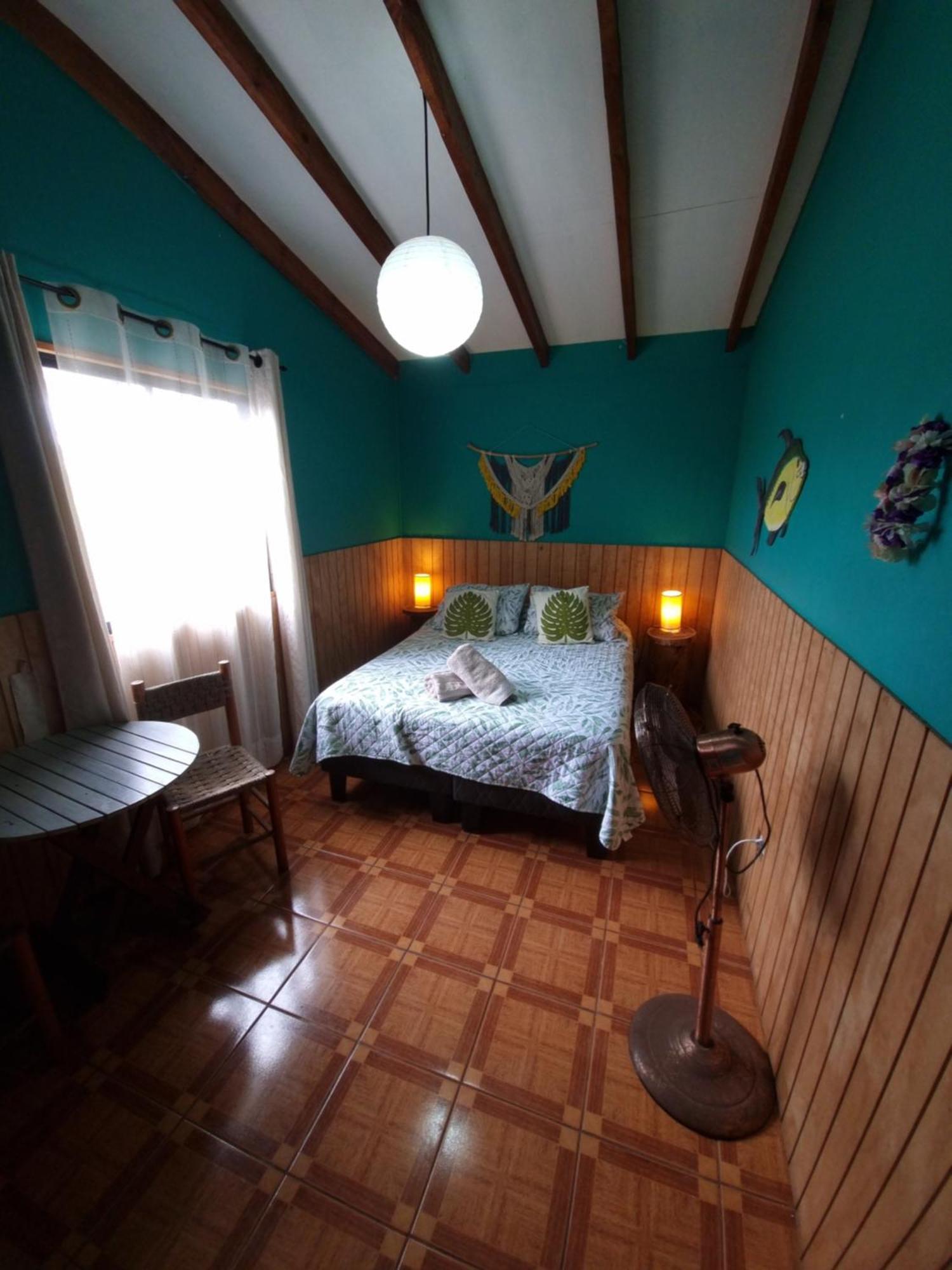 Hostal Vieroto Анґа-Роа Екстер'єр фото